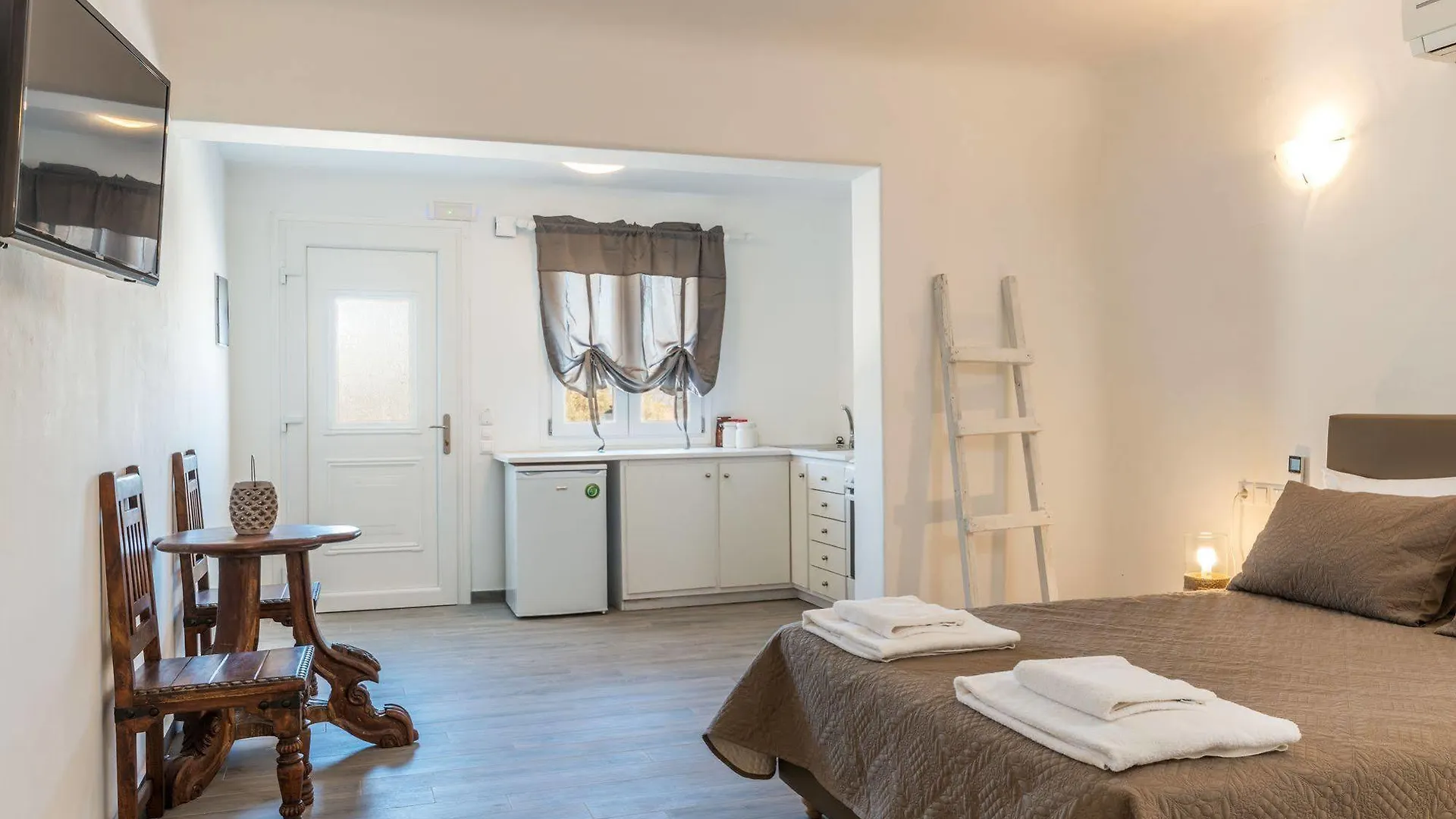 Elenis Village Suites Mykonos Town اليونان
